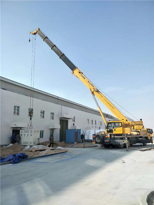 乃东区“超载就喊停”—— 吊车的 “重量保镖” 技术